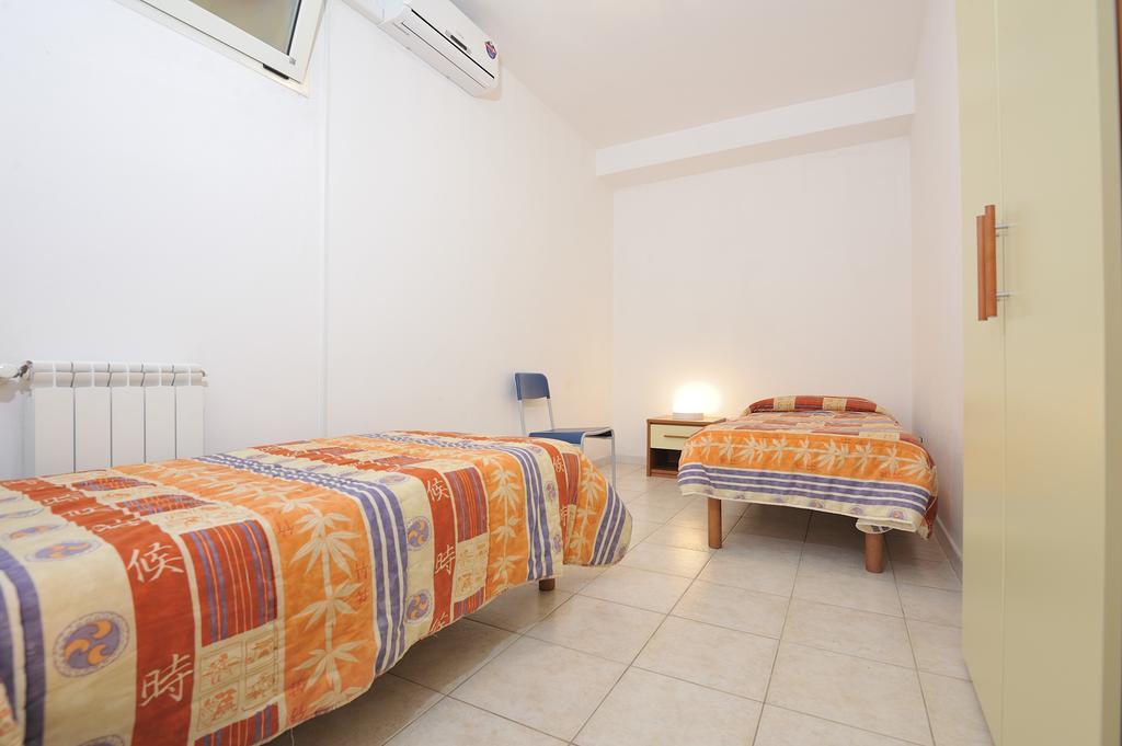 Aparthotel Arbatax Le Terrazze Sul Mare Zimmer foto