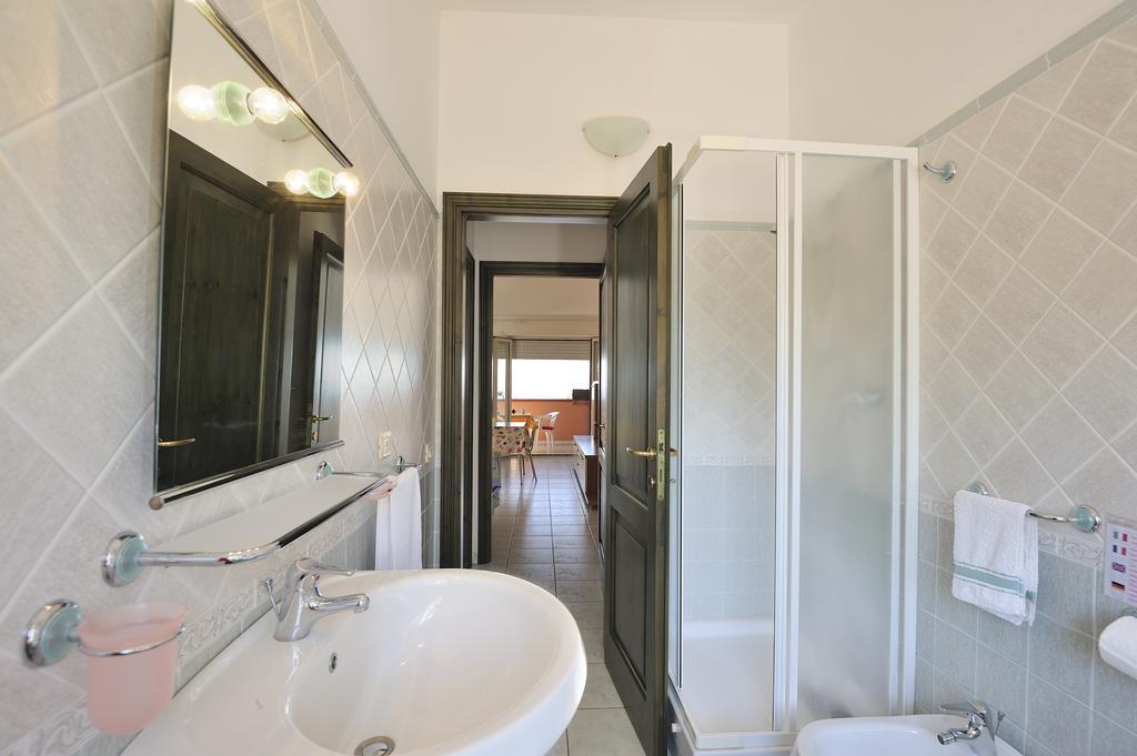 Aparthotel Arbatax Le Terrazze Sul Mare Zimmer foto